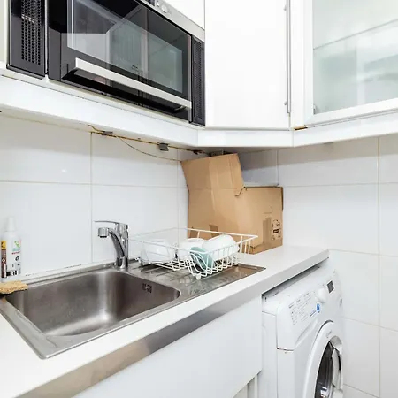 Nice Cocoon In The Center Of Apartment Paris